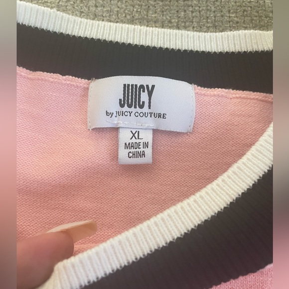 Juicy Couture pink sweater - Picture 2 of 4